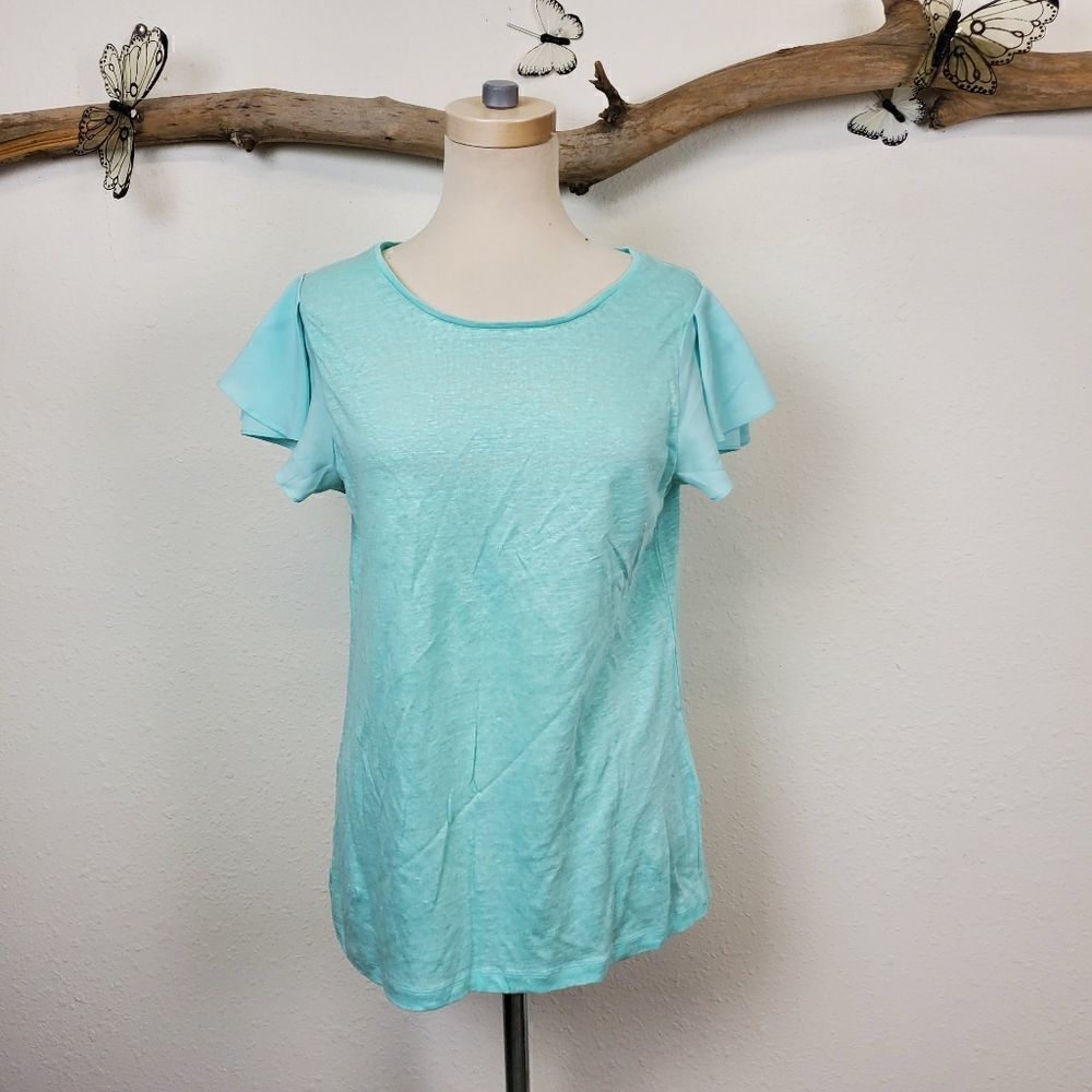 Banana republic light blue linen top short sleeve